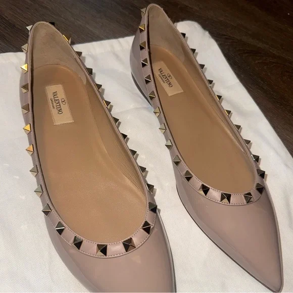 Valentino Garavani Rockstud Patent Leather Ballet Flats - Picture 4 of 4